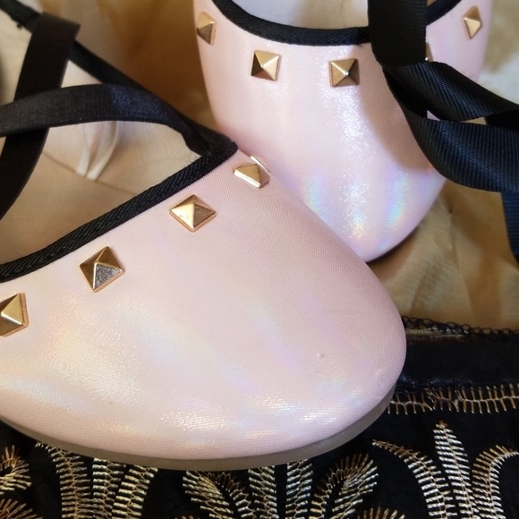 Ballet flat - Picture 2 of 2